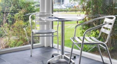 Fully managed workspaces to rent in Crawley
