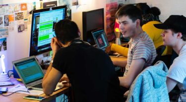 Hire offices in Islington